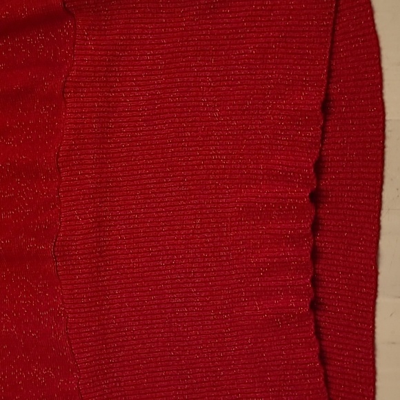 LIKE NEW VTG Nicolette Red Glittery Short Sleeved Fitted Waist Sweater - Picture 12 of 13